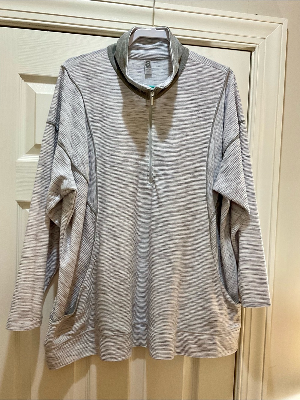 Avenue Heathered Light Gray Half-Zip Cowl Neck Pullover